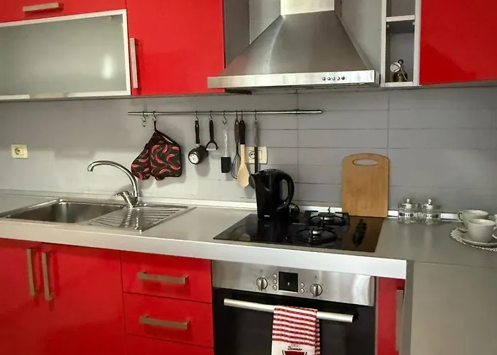 Cozy New Bazzar Apartament Tirana